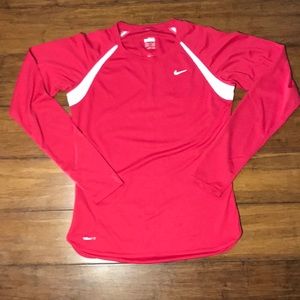 🍒Nike athletic shirt🍒